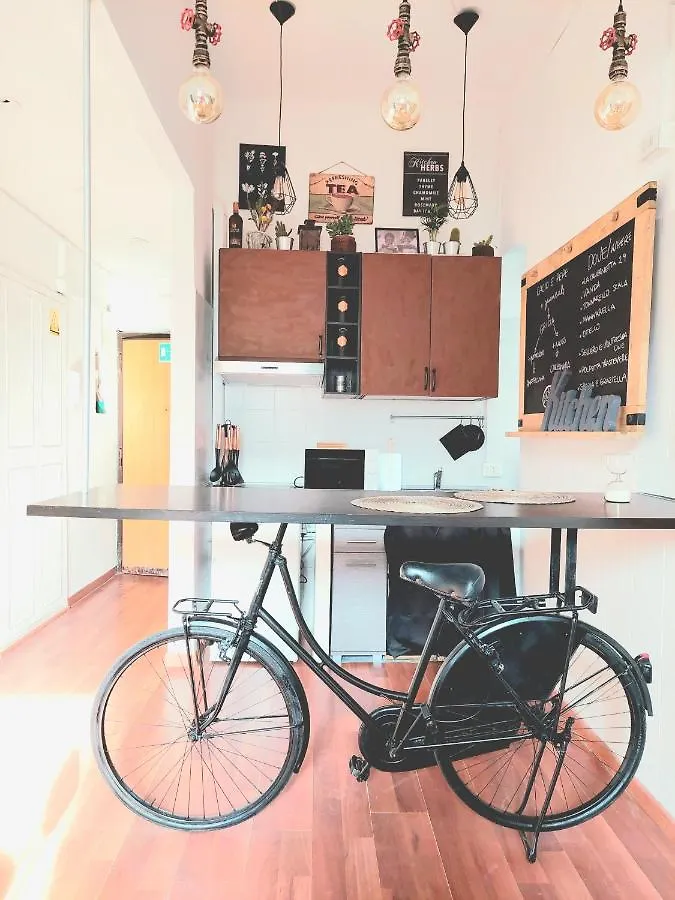 Apartamento Trastevere In Bike - Con Wi-Fi E Ac Roma