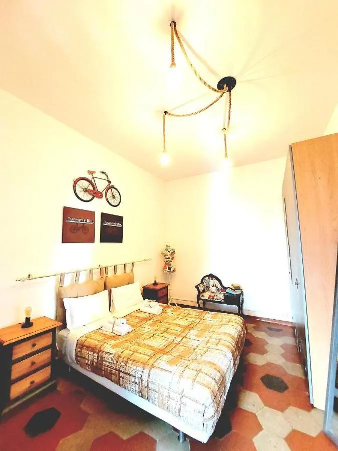 Apartamento Trastevere In Bike - Con Wi-Fi E Ac Roma 0*,  Italia